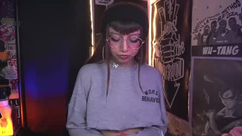 follow me on instagram .    online show from December 2025 09:18:01 AM