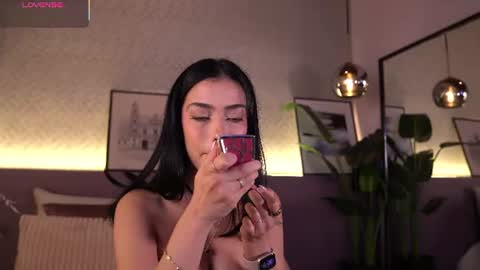 Elle Diane online show from June 2026 09:31:02 PM
