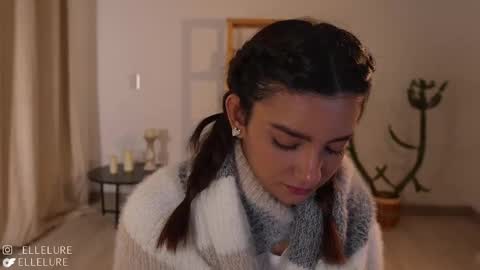 Linda Restrepo online show from February 2025 12:41:01 AM