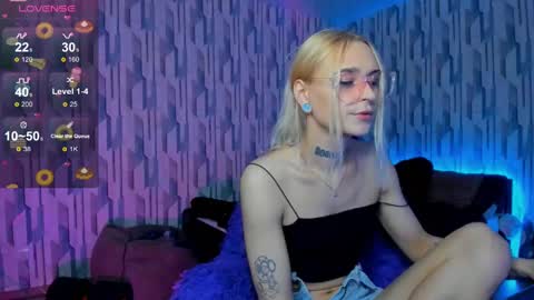 Ellie online show from January 2025 10:33:02 AM