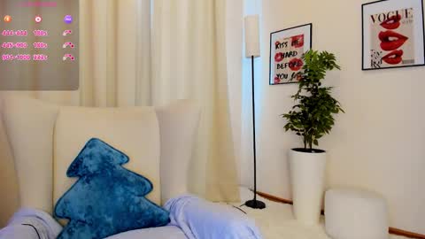 Snapshot of elli_anderson chatting on December 2025 05:12:02 AM elli_anderson online show from December 2025 05:12:02 AM