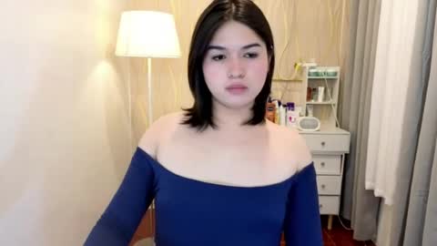 Snapshot of elliana_marie chatting on July 2026 05:25:02 AM Elliana online show from July 2026 05:25:02 AM