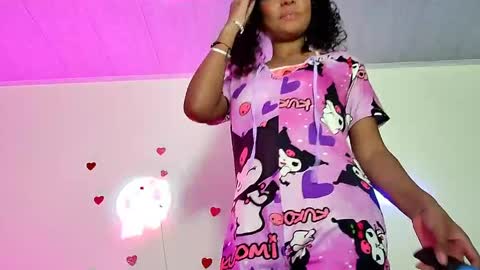 ellie_cute7 online show from June 2026 07:37:02 PM