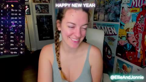 Snapshot of ellieandjonnie chatting on January 2025 05:39:02 PM Ellie Jonnie online show from January 2025 05:39:02 PM