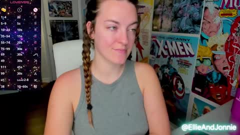 Snapshot of ellieandjonnie chatting on January 2025 07:02:02 PM Ellie Jonnie online show from January 2025 07:02:02 PM