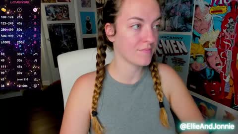 Snapshot of ellieandjonnie chatting on January 2025 12:25:01 AM Ellie Jonnie online show from January 2025 12:25:01 AM