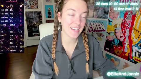 Snapshot of ellieandjonnie chatting on January 2025 01:00:02 PM Ellie Jonnie online show from January 2025 01:00:02 PM