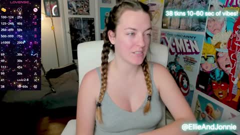 Snapshot of ellieandjonnie chatting on January 2025 05:37:02 PM Ellie Jonnie online show from January 2025 05:37:02 PM