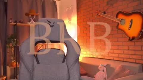 elliecutes online show from July 2026 08:32:02 AM