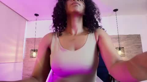 elliee_alves online show from July 2026 01:25:01 PM