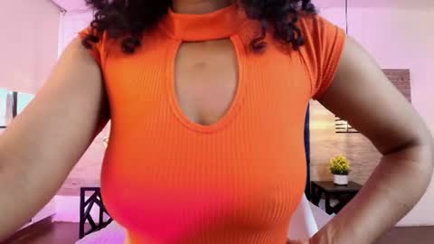 elliee_alves online show from July 2026 02:09:01 PM