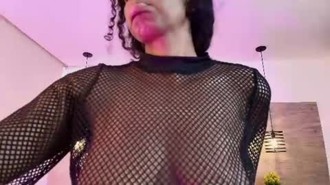 elliee_alves online show from July 2026 03:21:02 PM