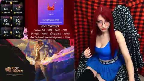 Snapshot of elliemoor chatting on September 2025 11:43:01 AM Elizabeth online show from September 2025 11:43:01 AM