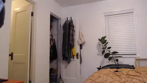 Snapshot of ellierowyn chatting on January 2026 01:08:02 AM Ellie Rowyn online show from January 2026 01:08:02 AM