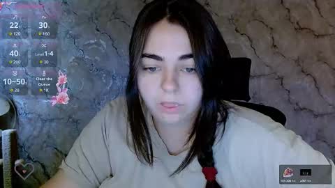 Ellie online show from September 2025 04:47:01 AM