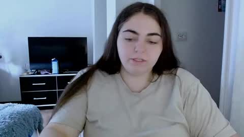 Ellie online show from June 2026 08:16:01 AM
