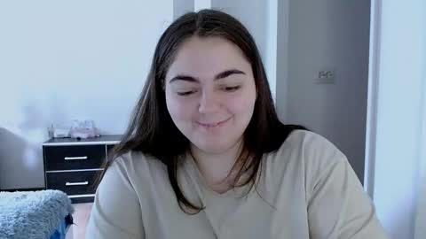 Ellie online show from June 2026 07:14:02 AM