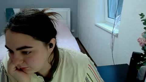 Ellie online show from July 2026 03:37:01 AM
