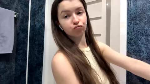 Ellie online show from January 2026 08:17:02 AM