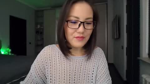 elliesoft online show from September 2025 07:44:01 AM