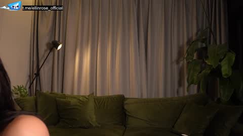 Caroline-ellin online show from February 2026 07:48:01 PM