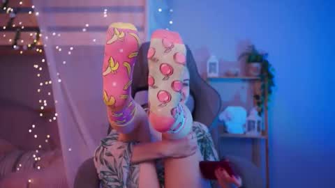 Snapshot of ellinvale chatting on January 2026 12:20:01 PM Elin online show from January 2026 12:20:01 PM