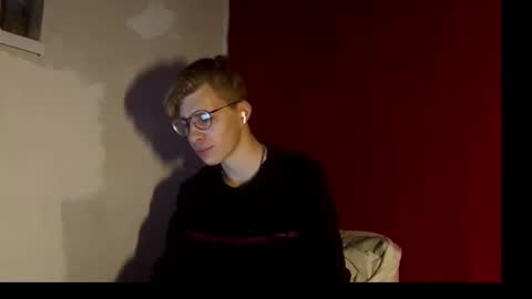 Elliot online show from February 2026 08:49:02 PM