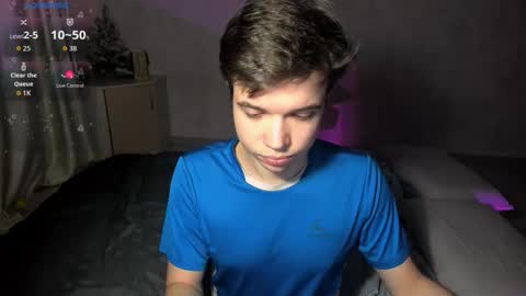 elliot_winki online show from January 2026 04:45:02 PM