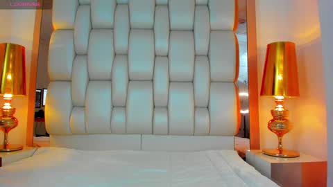 Snapshot of elliott_veelez chatting on January 2025 12:11:01 AM E L L I O T V E L E Z online show from January 2025 12:11:01 AM