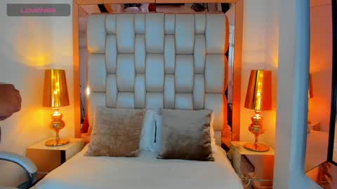 Snapshot of elliott_veelez chatting on February 2025 08:45:02 PM E L L I O T V E L E Z online show from February 2025 08:45:02 PM