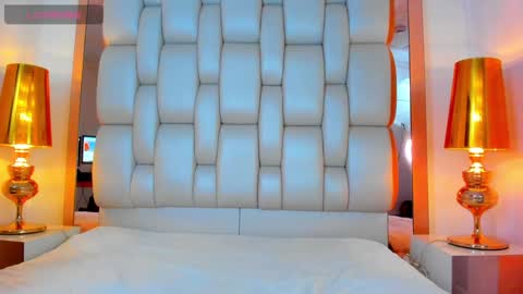 Snapshot of elliott_veelez chatting on February 2025 11:34:02 PM E L L I O T V E L E Z online show from February 2025 11:34:02 PM