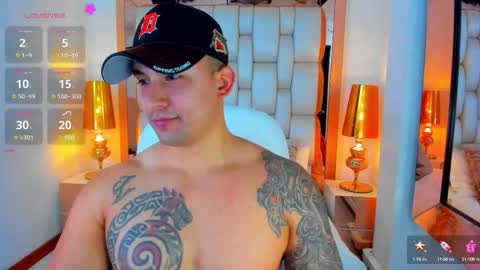 Snapshot of elliott_veelez chatting on September 2025 08:32:01 PM E L L I O T V E L E Z online show from September 2025 08:32:01 PM