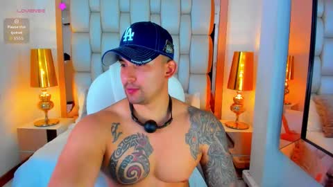 E L L I O T    V E L E Z online show from February 2026 08:36:02 PM