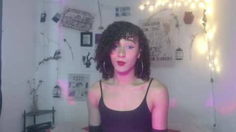 Snapshot of ellis_flowers chatting on September 2025 06:32:02 PM . online show from September 2025 06:32:02 PM