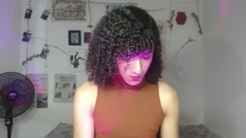 Snapshot of ellis_flowers chatting on February 2026 07:12:02 PM . online show from February 2026 07:12:02 PM