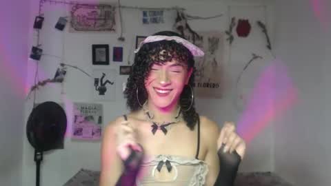 Snapshot of ellis_flowers chatting on March 2026 02:35:02 PM . online show from March 2026 02:35:02 PM