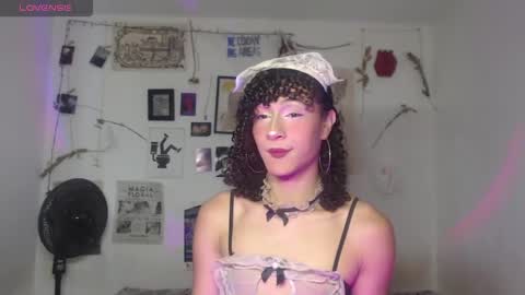 Snapshot of ellis_flowers chatting on March 2026 01:27:02 PM . online show from March 2026 01:27:02 PM