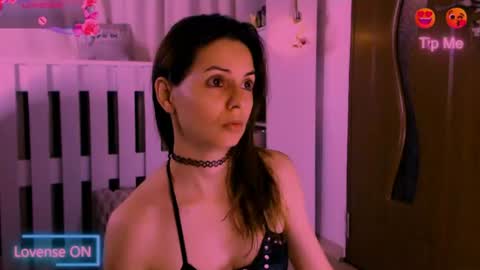 Snapshot of ellisa_26 chatting on July 2026 03:48:02 PM Elisa online show from July 2026 03:48:02 PM