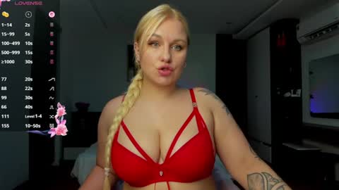 Elly online show from July 2026 05:42:02 PM