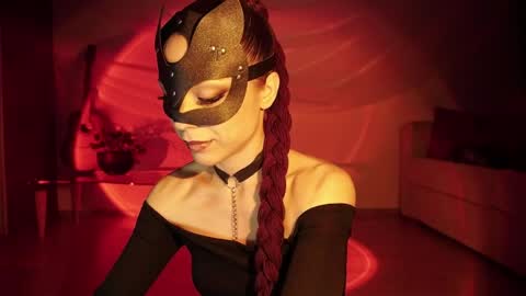 Snapshot of elly_fry chatting on April 2026 08:06:02 PM Art Place online show from April 2026 08:06:02 PM
