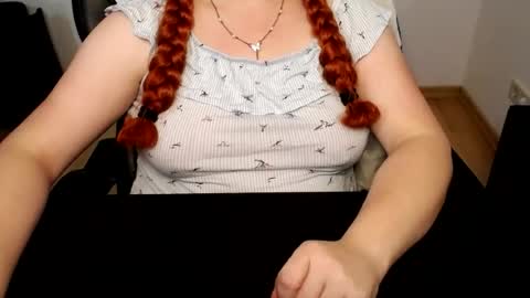 Elly online show from July 2026 06:29:01 AM