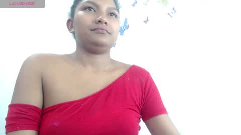 Elly online show from March 2025 11:56:02 PM