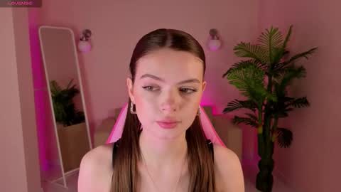 Snapshot of ellya_me chatting on January 2026 08:39:02 AM Ellya online show from January 2026 08:39:02 AM