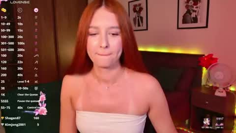 EllyPeach online show from June 2026 02:38:01 PM