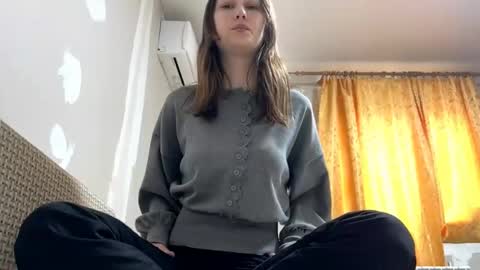 Sonya online show from April 2026 12:29:02 PM