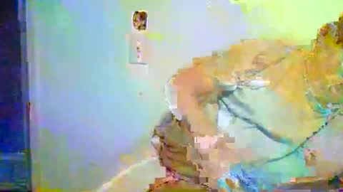 elmario24 online show from October 2025 06:12:01 AM