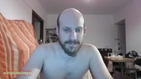 Snapshot of elmatirestrepo chatting on January 2025 04:10:02 AM Mati Restrepo online show from January 2025 04:10:02 AM