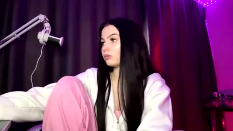 Snapshot of elmermelendes chatting on February 2026 07:56:01 AM Tiny online show from February 2026 07:56:01 AM