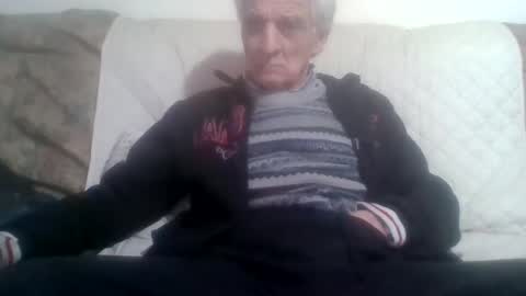 elmo191271 online show from February 2026 07:54:01 PM