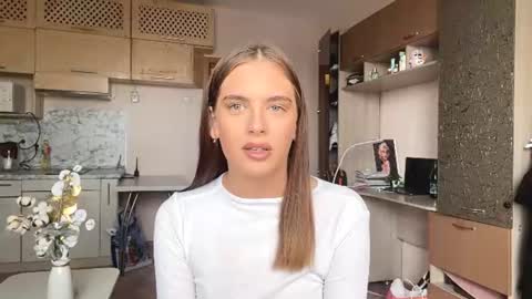 Snapshot of elnagreder chatting on June 2026 11:12:02 AM Lina online show from June 2026 11:12:02 AM